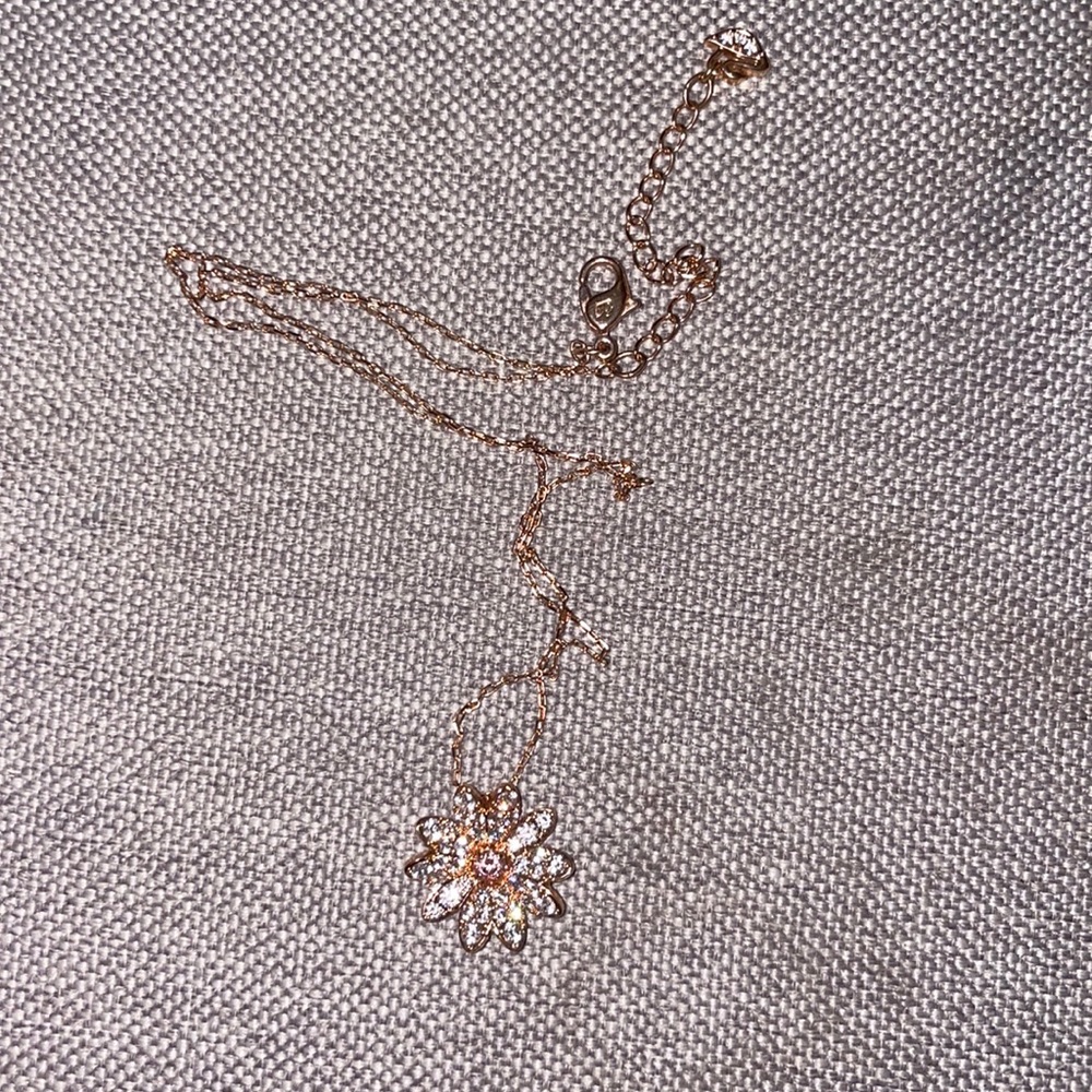 Swarovski crystal flower necklace